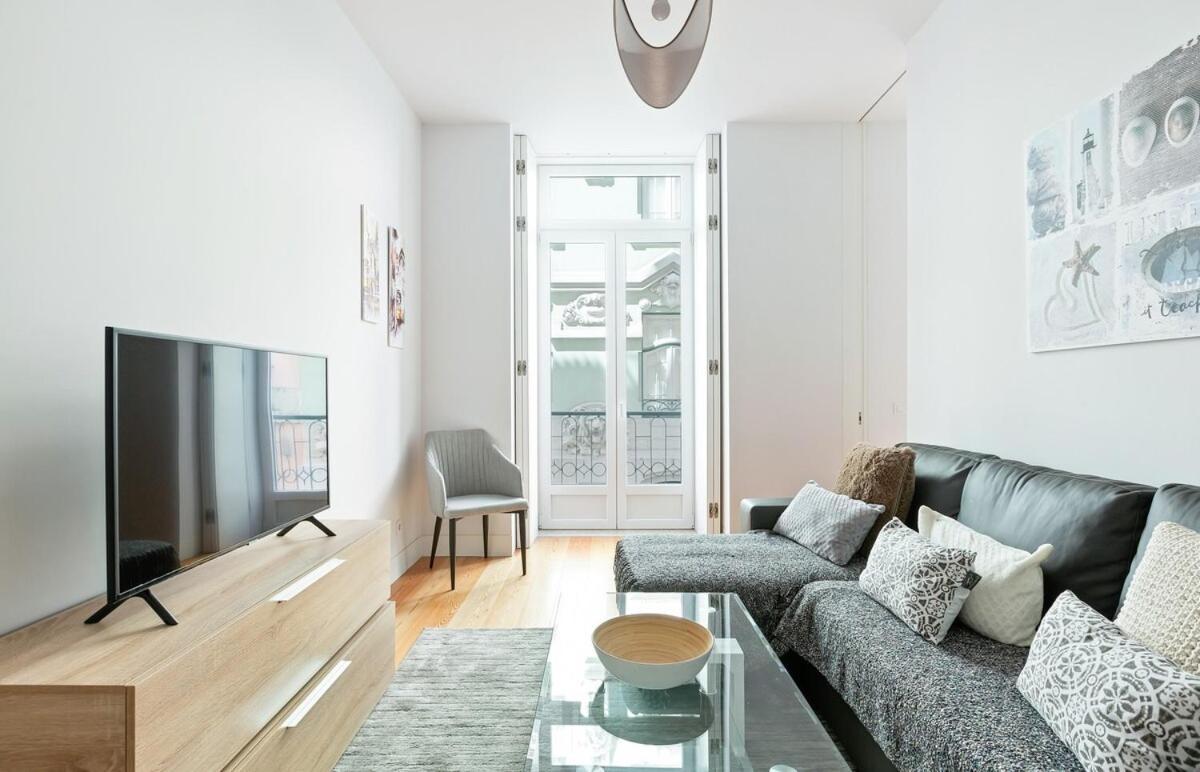 Spacious 1 Bedroom Apartment Near Baixa Lisboa Kültér fotó